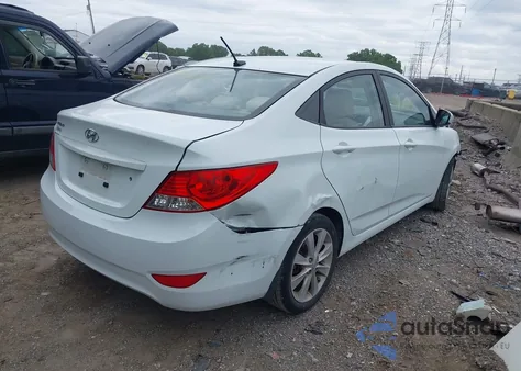 2012 Hyundai Accent Gls z USA, uszkodzony, nr VIN KMHCU4AE0CU127102